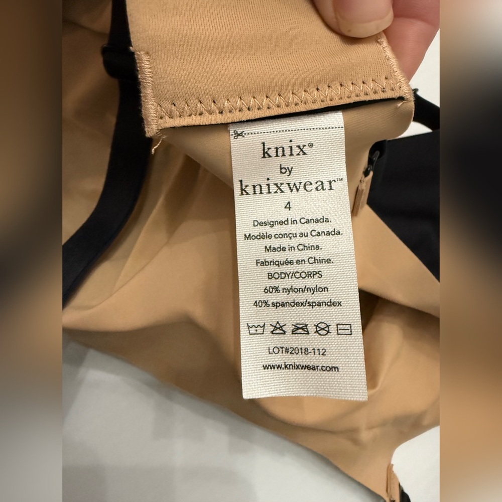 Knix Padded V-Neck Evolution Bra - 4 - image 8